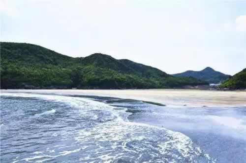 網上贏錢被黑客服說還有打10倍流水才給出款怎么才能拿回(圖)
